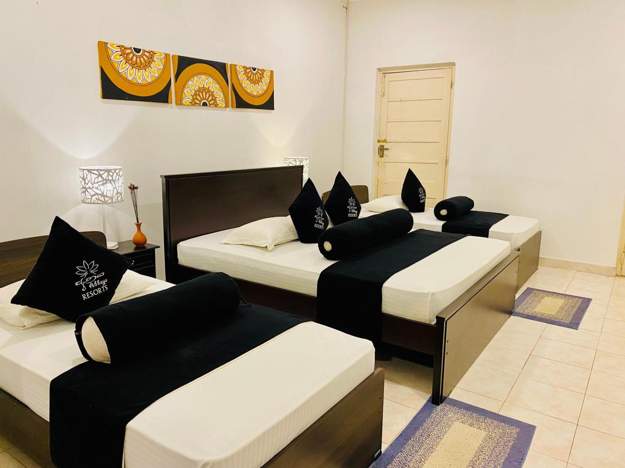 Abhaya Resorts Anuradhapura Dış mekan fotoğraf