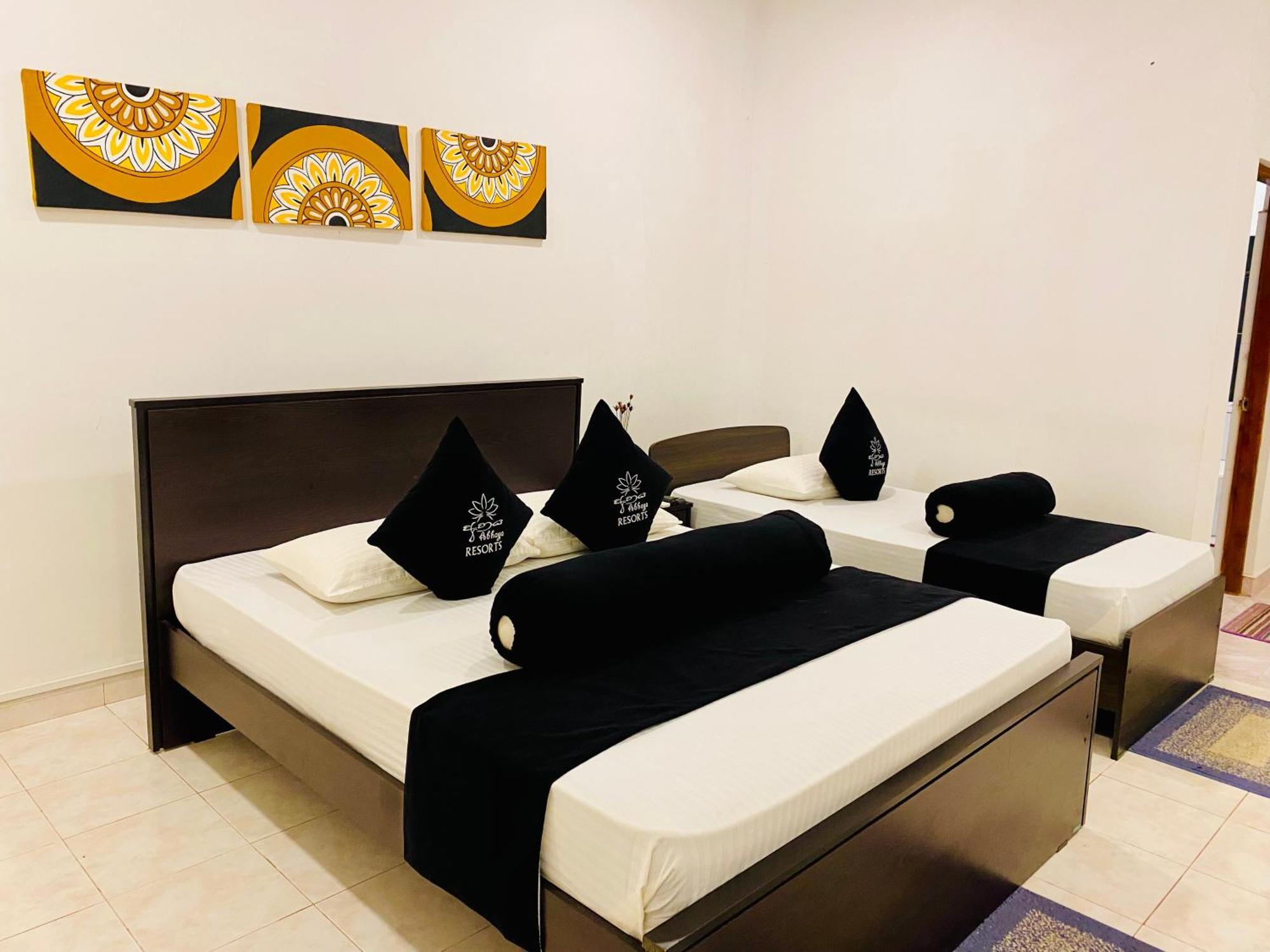 Abhaya Resorts Anuradhapura Dış mekan fotoğraf