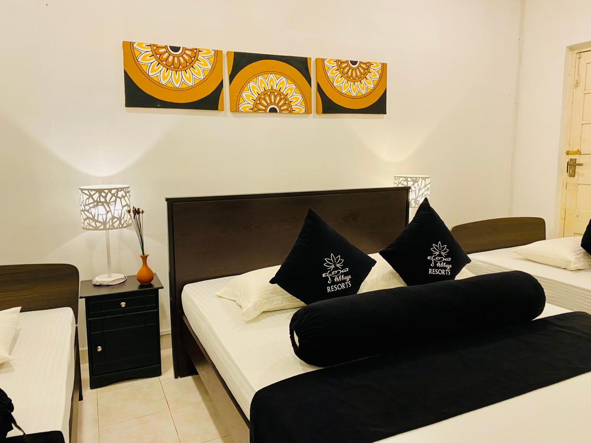 Abhaya Resorts Anuradhapura Dış mekan fotoğraf